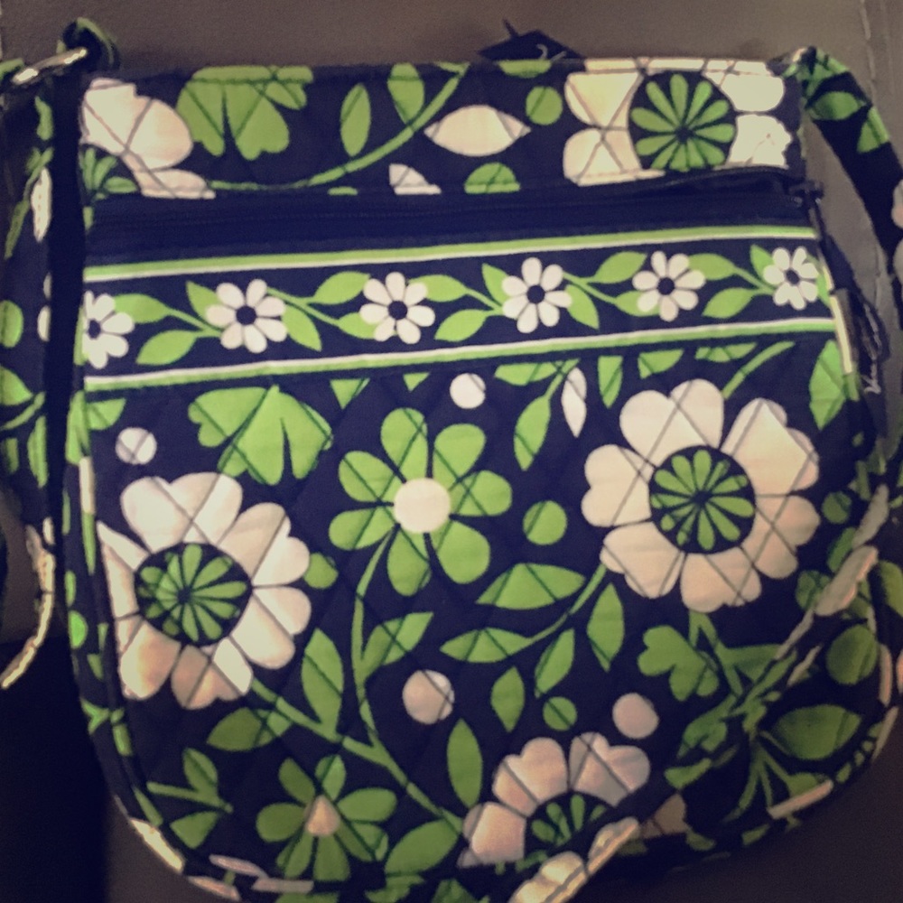 Vera Bradley lucky small cross body